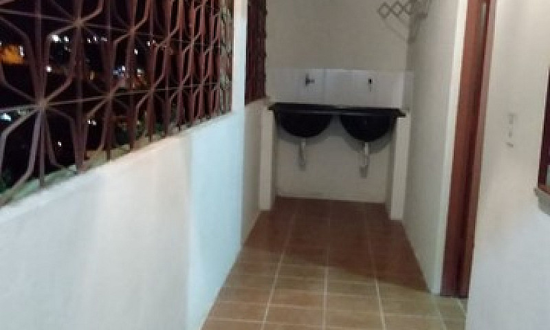 Kitnet Para Alugar B...