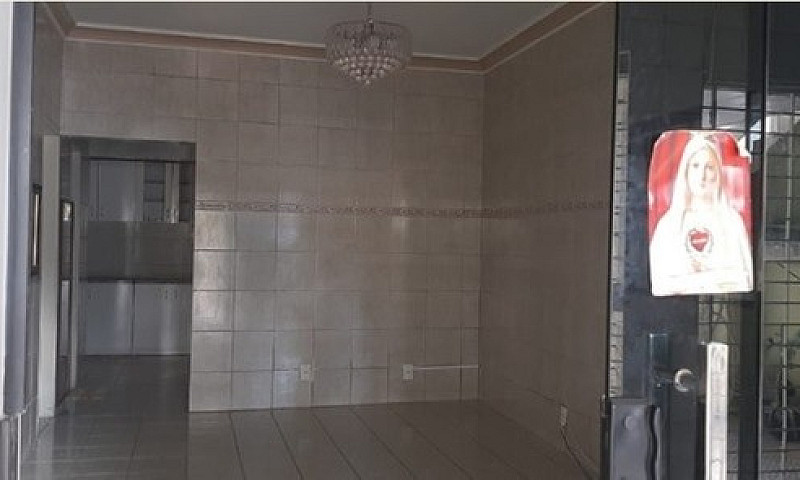 2 Casas (Um Térreo E...