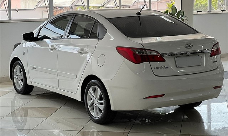 Hyundai Hb20S 2015 1...