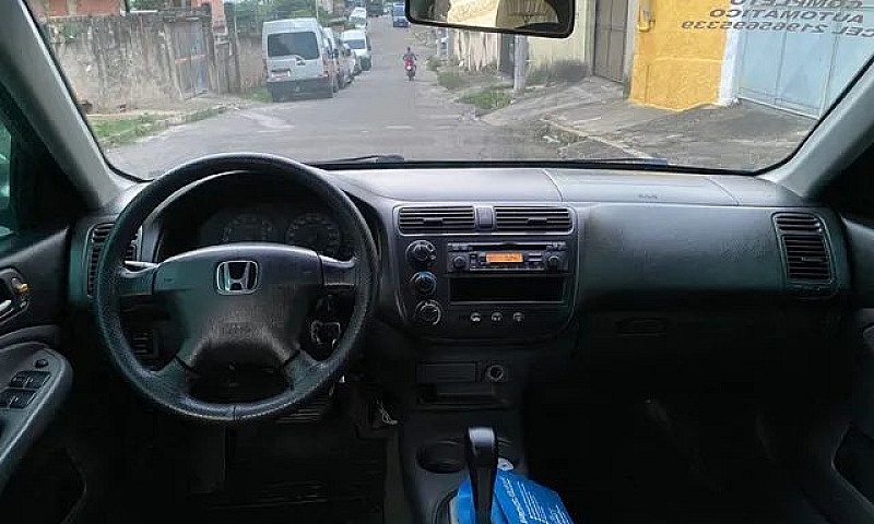 Honda Civic 2003...