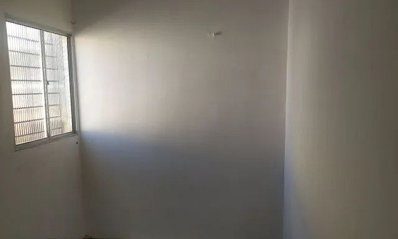 Aluga-Se Um Apartame...