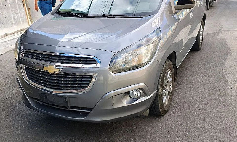 Chevrolet Spin Advan...