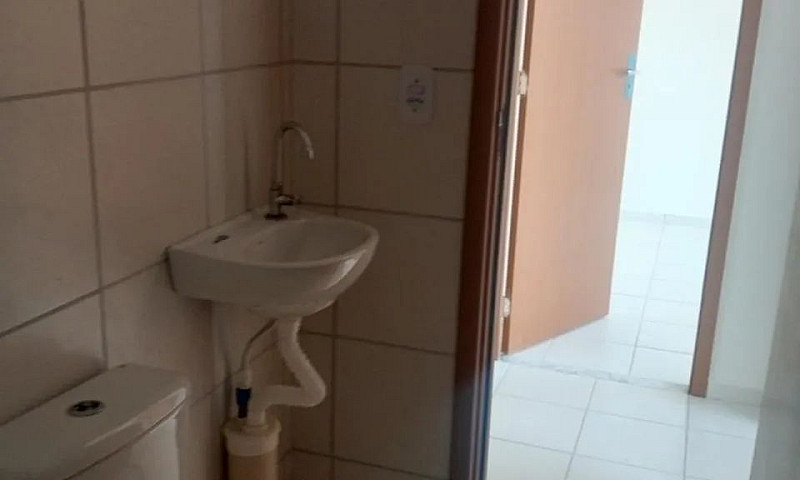 Alugo Apartamento...