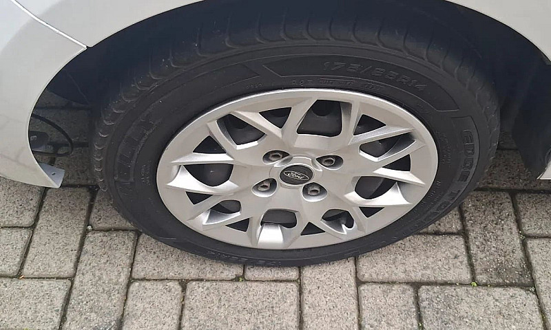 Ford Ka 1.0 Se/Se Pl...