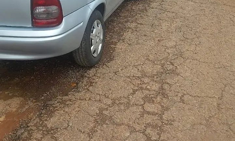 Chevrolet Classic Li...