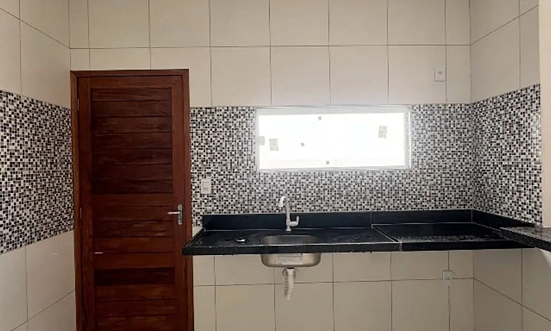 Casa Ampla Disponíve...