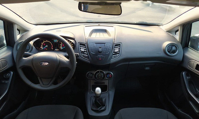 New Fiesta 1.5 Compl...