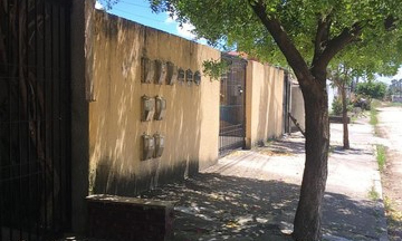 Alugo Casa Privê, Ru...