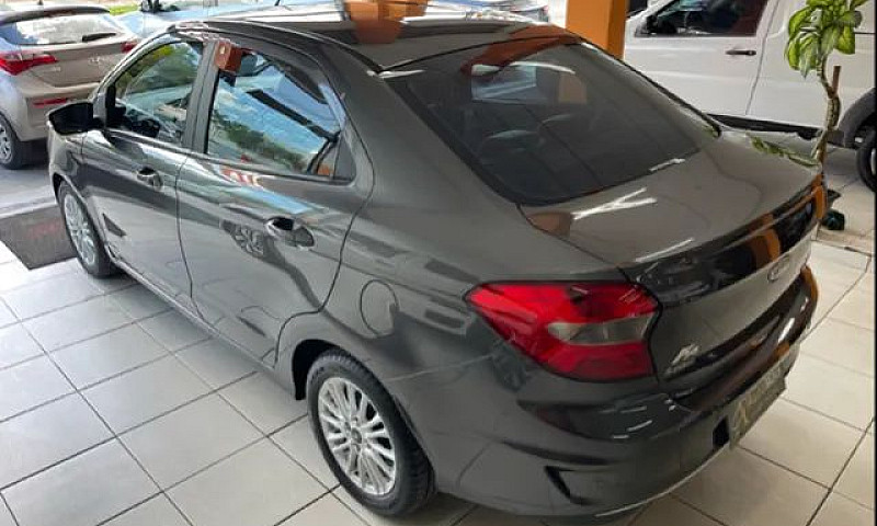 Ford Ka Ka 1.5 Sedan...