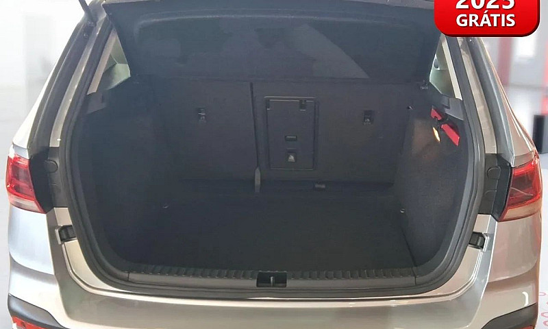 Volkswagen Taos 2023...