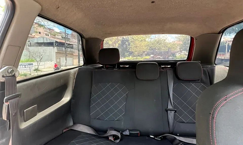Volkswagen Gol Geraç...