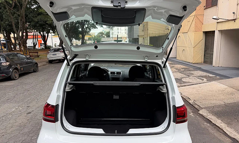Volkswagen Fox Conne...
