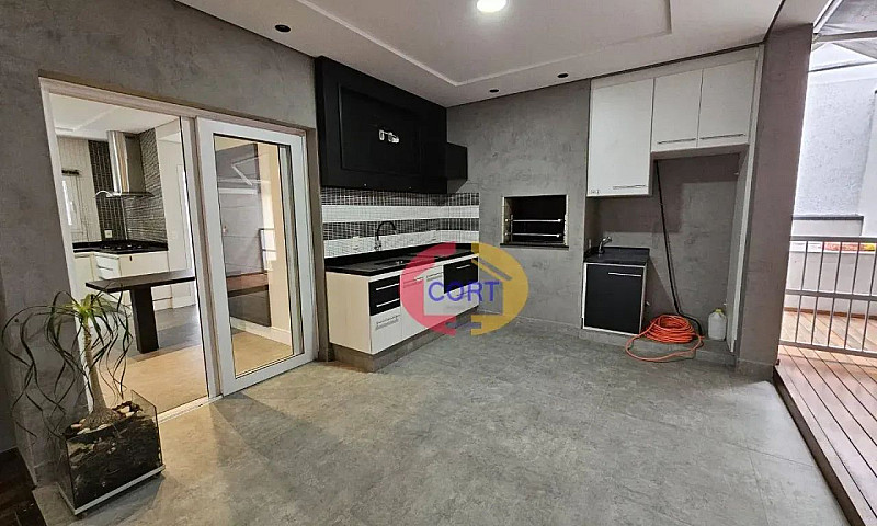 Casa Com 3 Dormitóri...