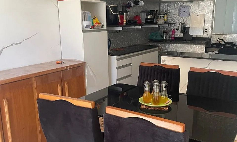 Casa A Venda 2 Quart...