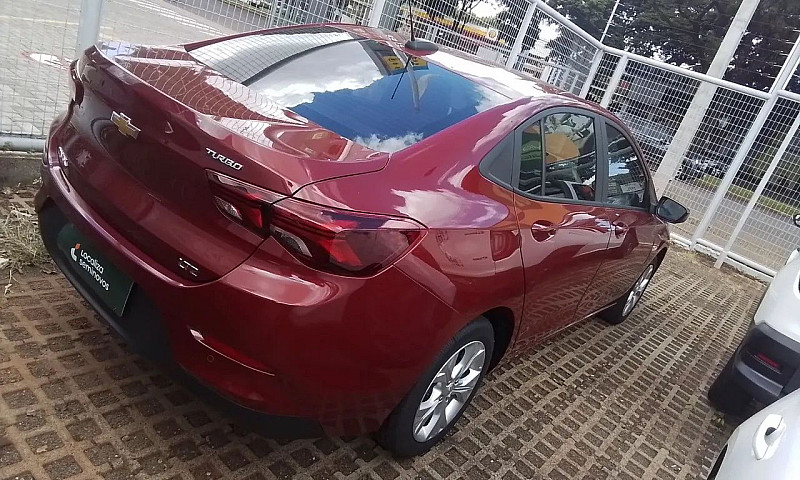 Chevrolet Onix Hatch...