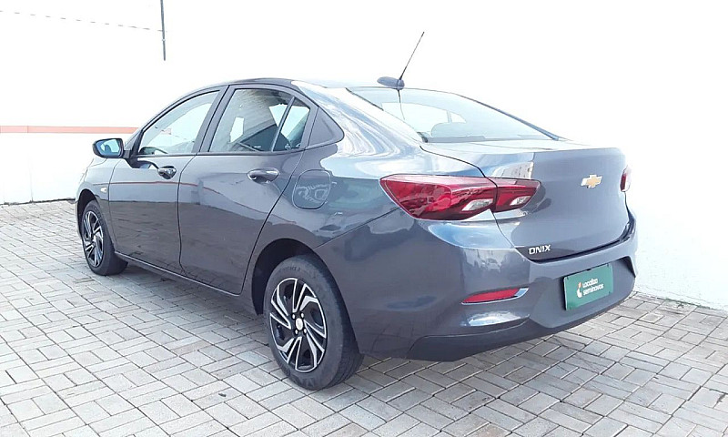 Chevrolet Onix Plus ...
