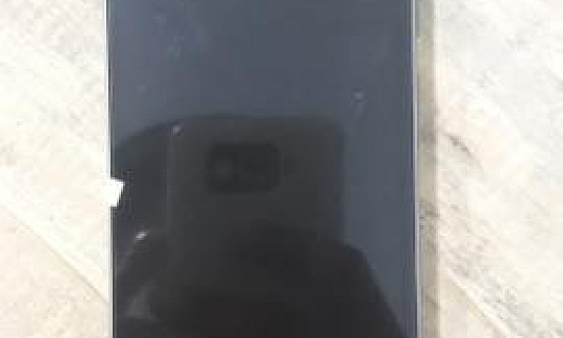 Moto G4...