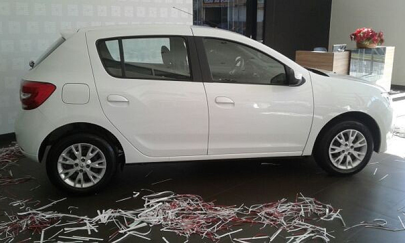 Renault Sandero 1.0 ...