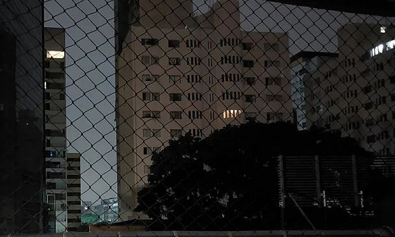 Alguém Pra Dividir A...