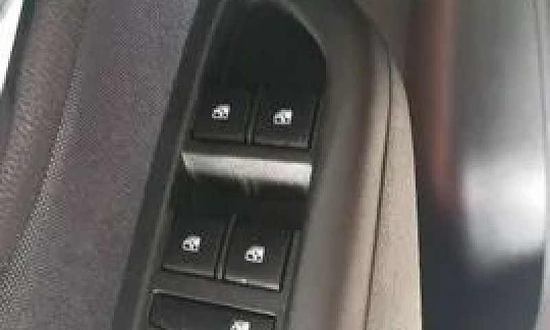 Onix Ltz 1.4 Flex Au...