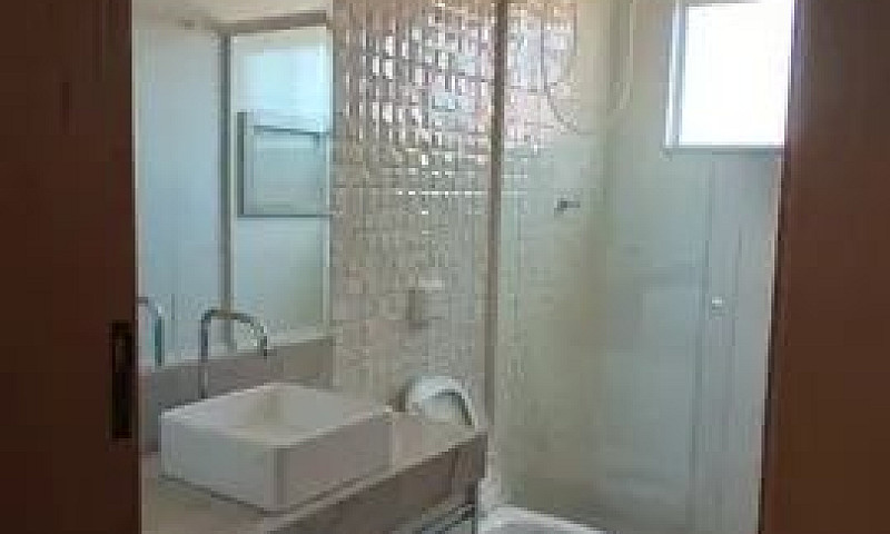 Aluga-Se Apartamento...