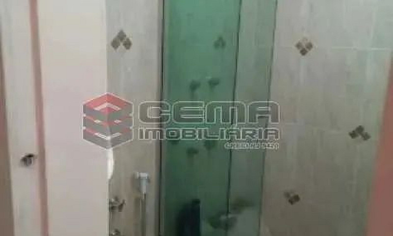 Apartamento : / Resi...