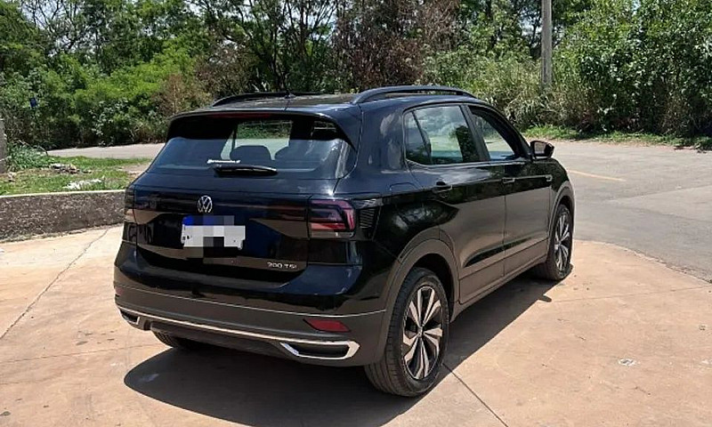 Volkswagen T-Cross C...