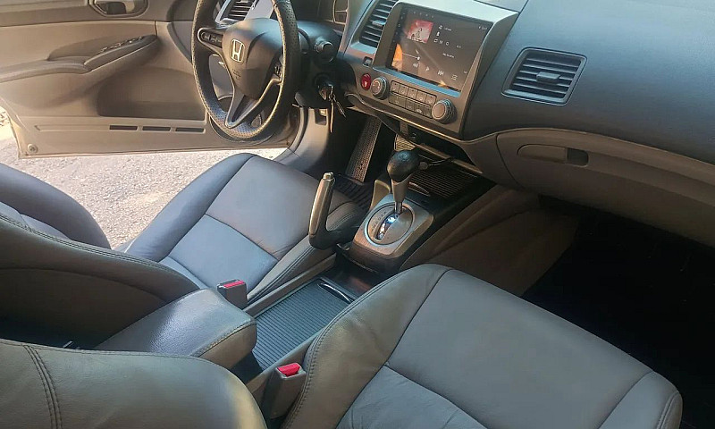 Honda Civic Sedan Lx...