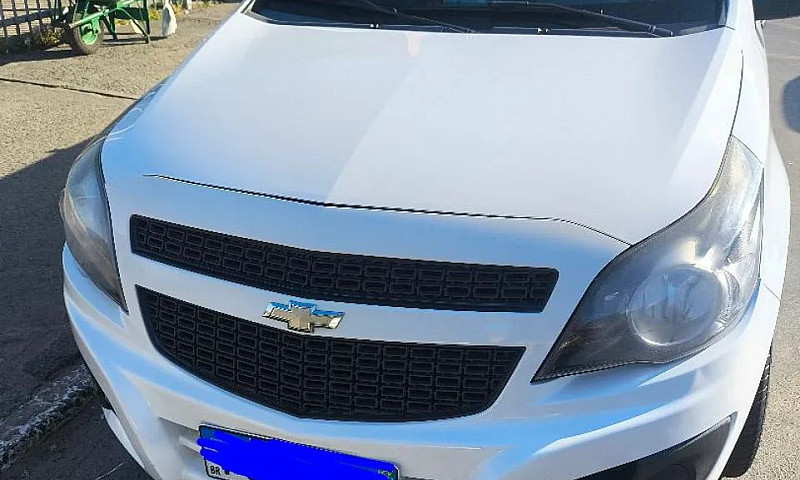 Chevrolet Montana Ls...