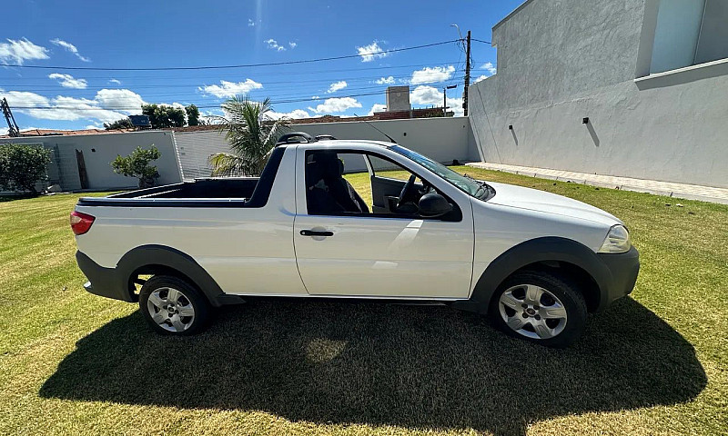 Fiat Strada Working ...