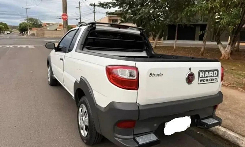 Fiat Strada Working ...