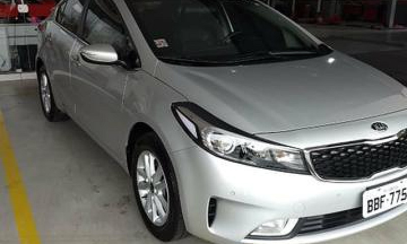 Kia Cerato 2017, Pra...