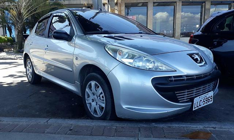 Peugeot 207 Xr 1.4 2...