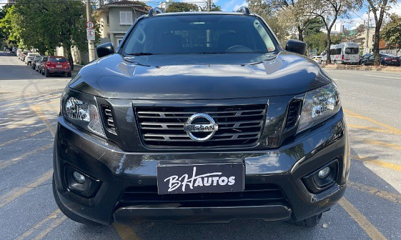 Nissan Frontier Atta...