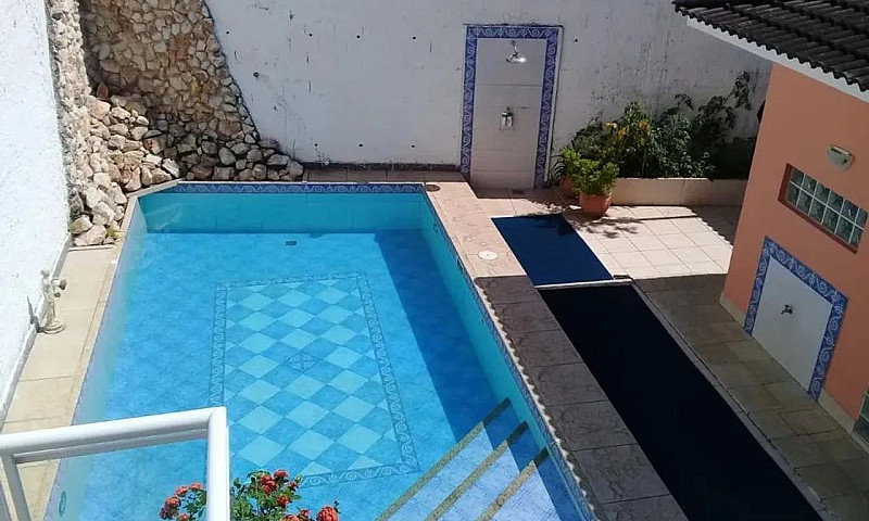 Casa De Condomínio P...