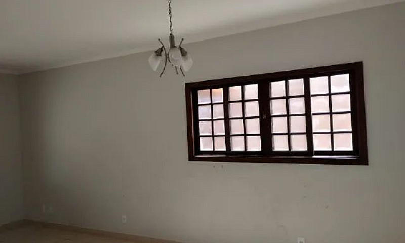 Linda Casa Térrea Pa...