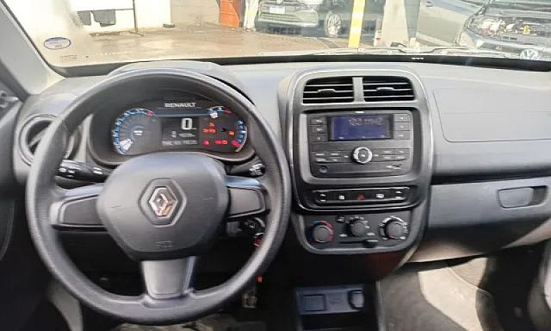 Renault Kwid Zen 1.0...