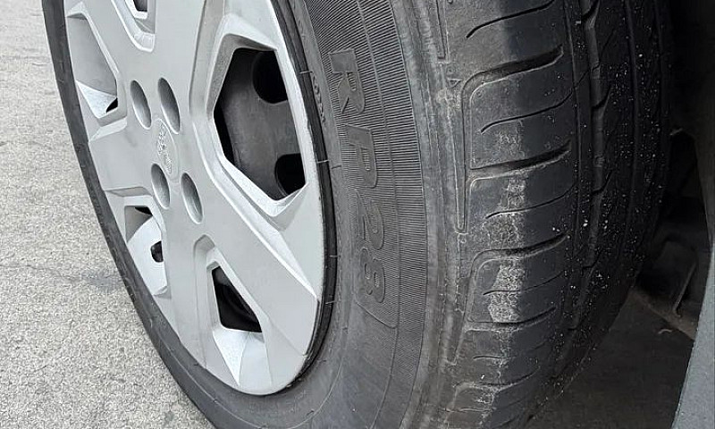 Chevrolet Cobalt Ls ...