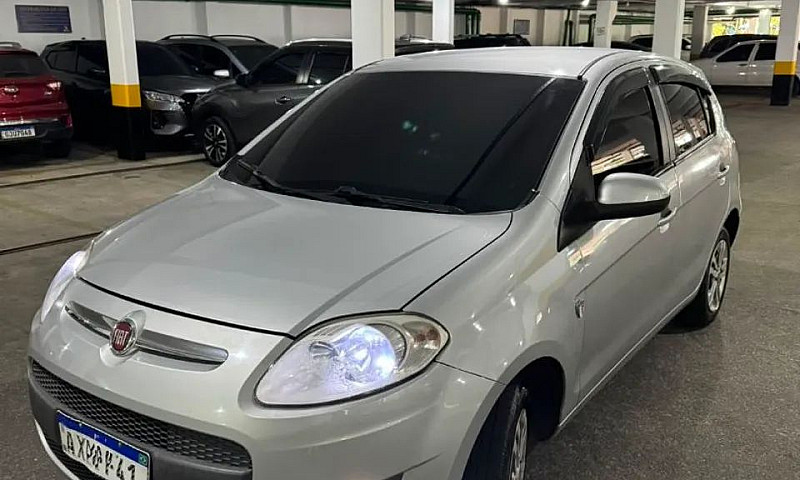 Fiat Palio Attractiv...