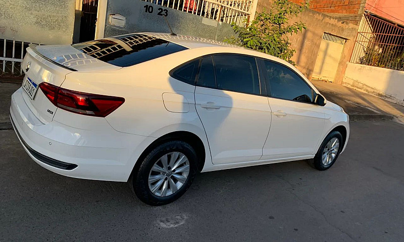 Volkswagen Virtus 1....