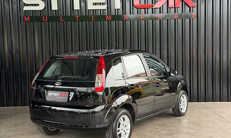 Ford Fiesta 1.6 8V F...