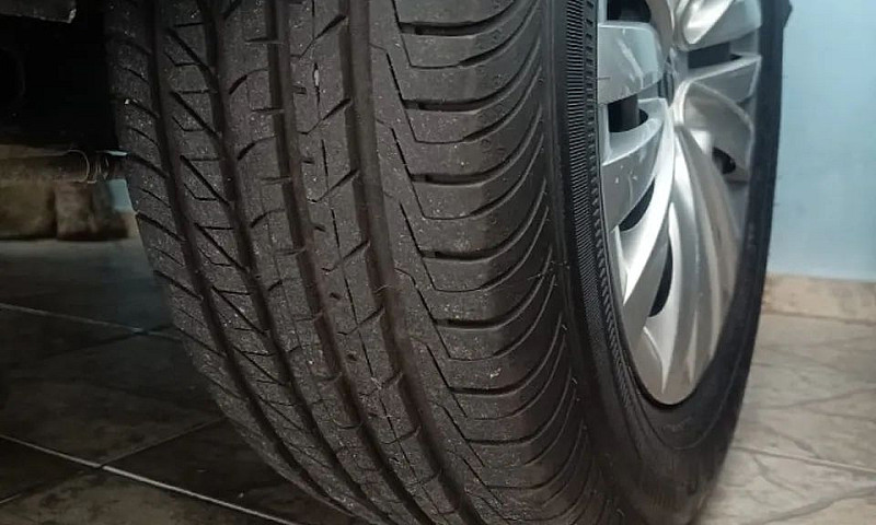 Volkswagen Saveiro R...
