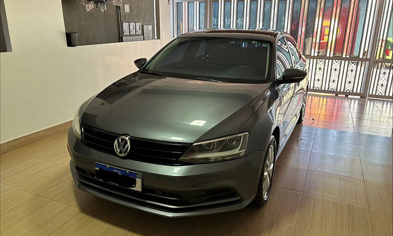 Volkswagen Jetta Tre...