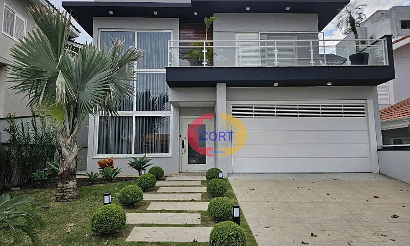 Casa Com 3 Dormitóri...