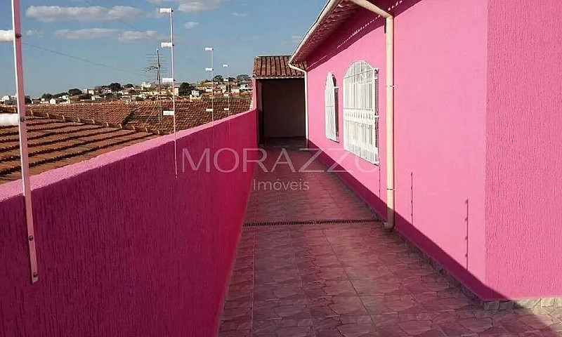 Casa Com 3 Dormitóri...