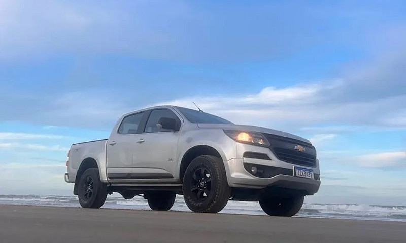 Chevrolet S10 Pick-U...