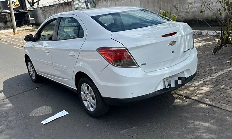 Chevrolet Prisma Sed...