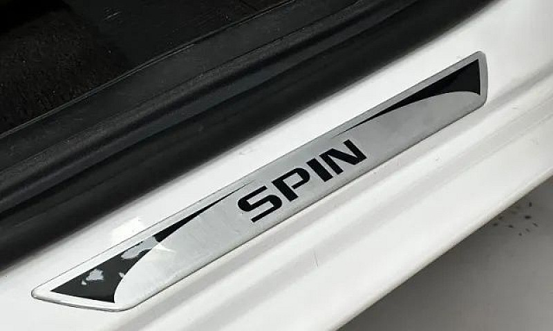 Chevrolet Spin Advan...