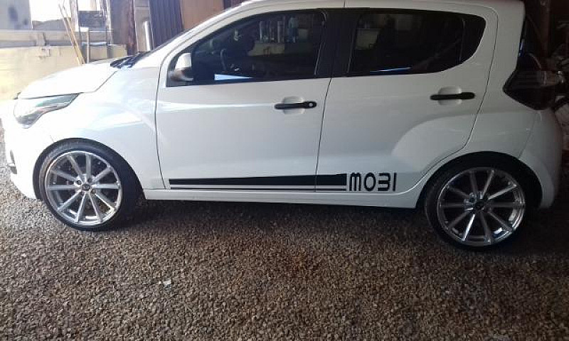 Fiat Mobi...