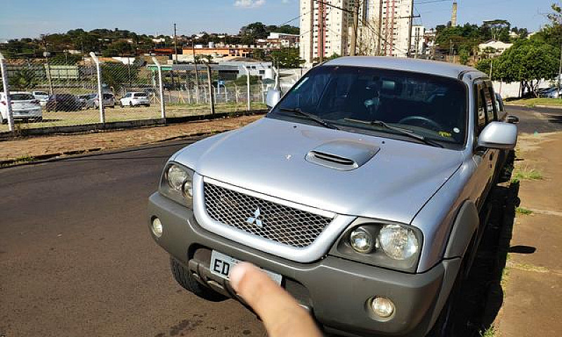 L200 Outdoor...